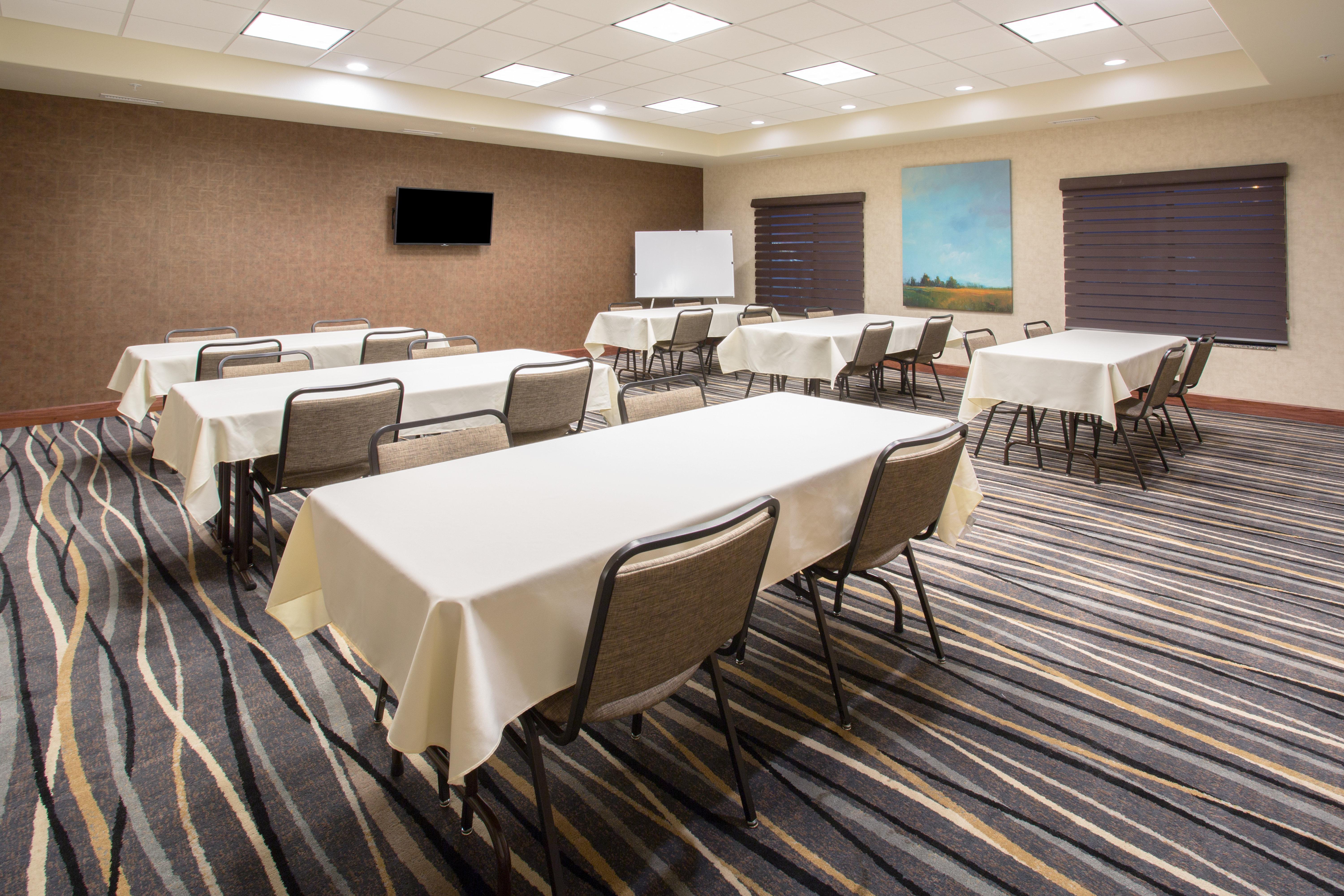 Holiday Inn Express & Suites Glendive By Ihg Eksteriør bilde