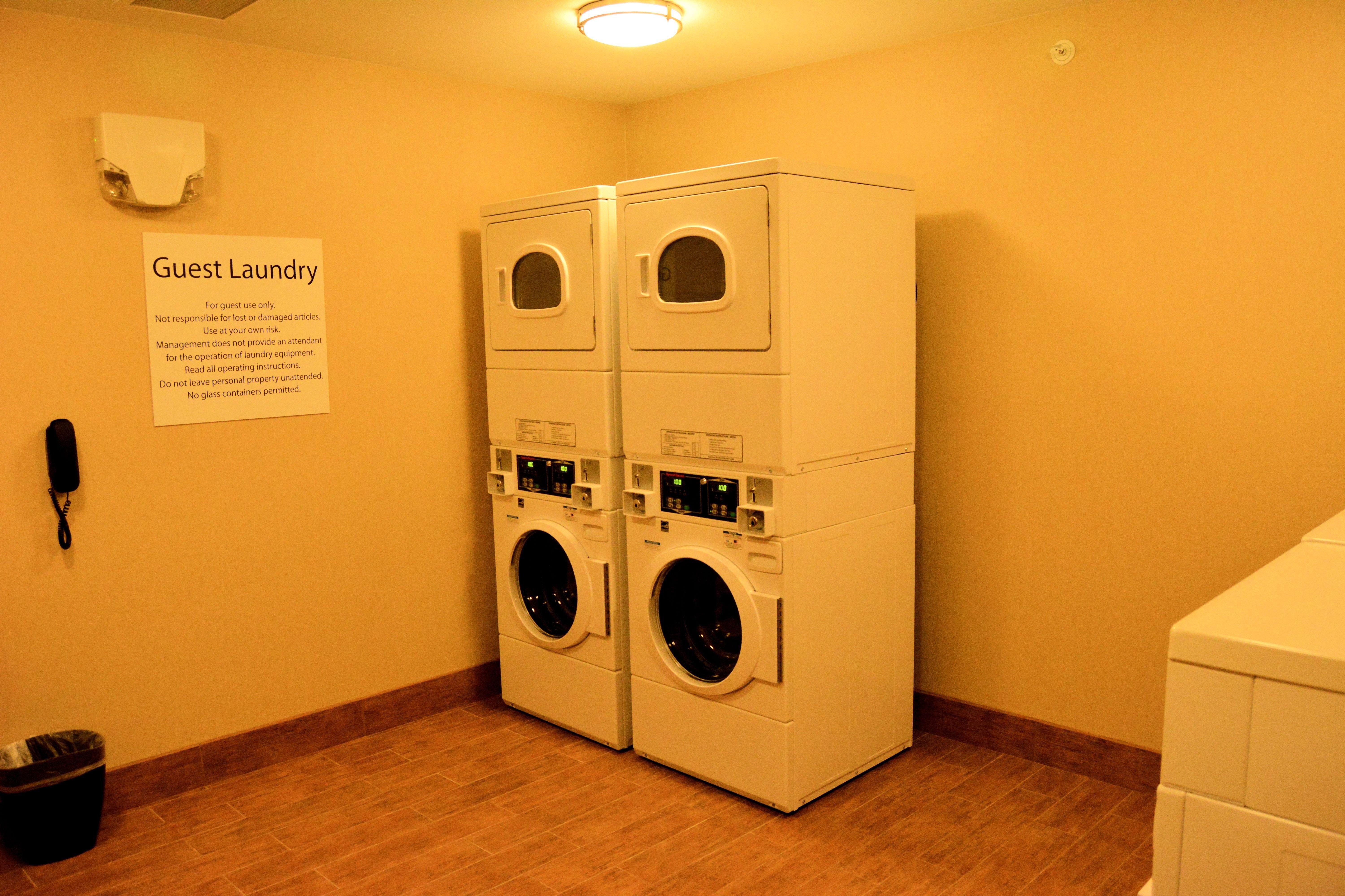 Holiday Inn Express & Suites Glendive By Ihg Eksteriør bilde