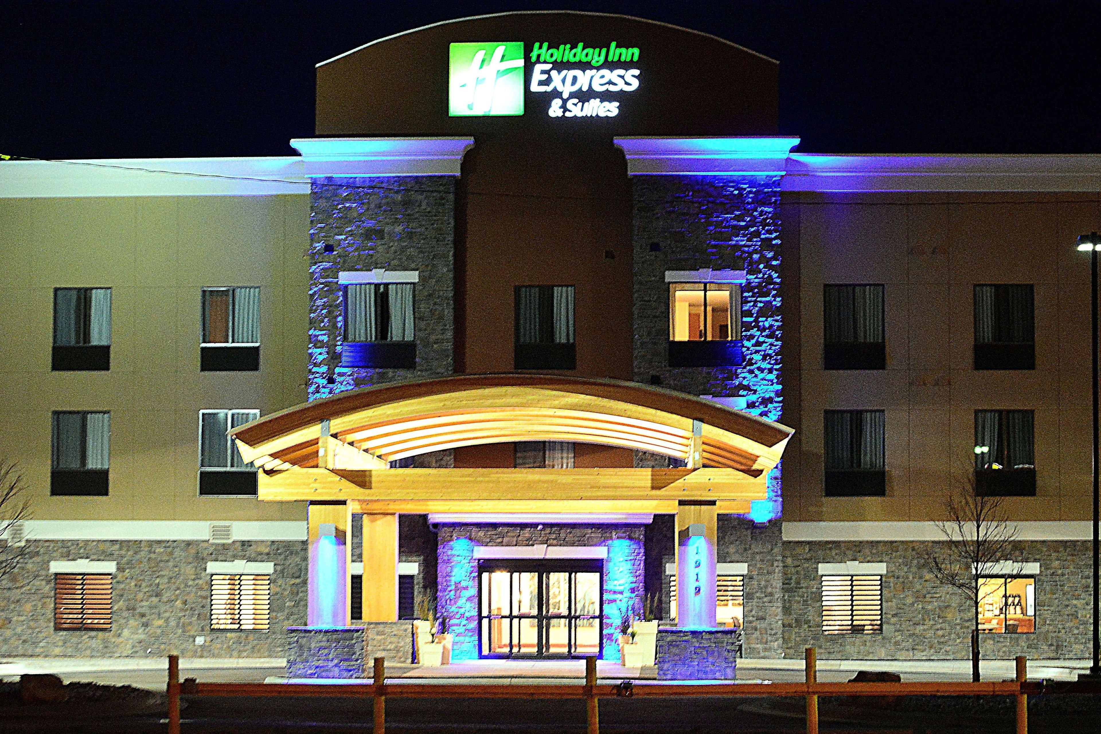 Holiday Inn Express & Suites Glendive By Ihg Eksteriør bilde